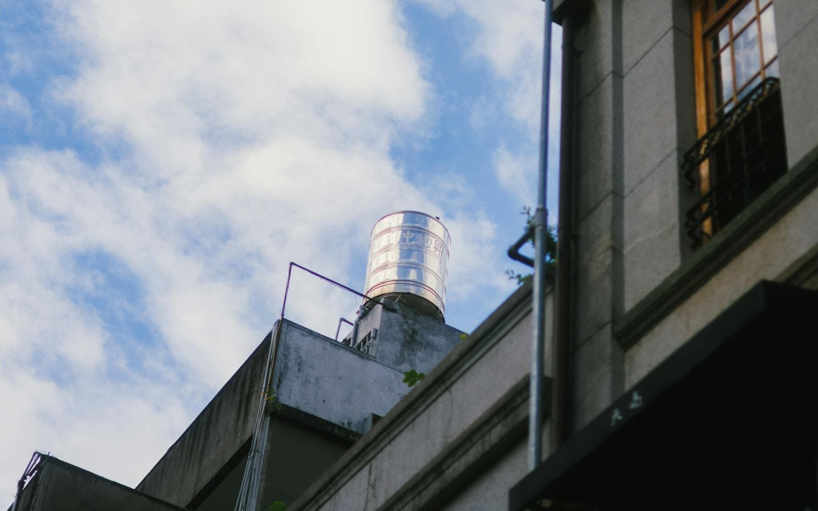 Why Stainless Steel Water Tanks are Popular?